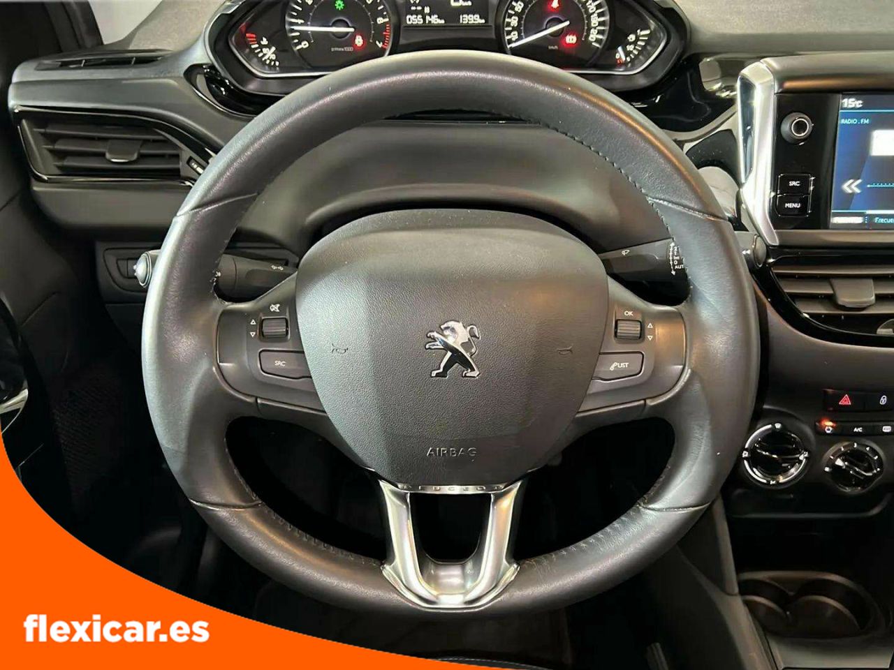 Foto Peugeot 208 19