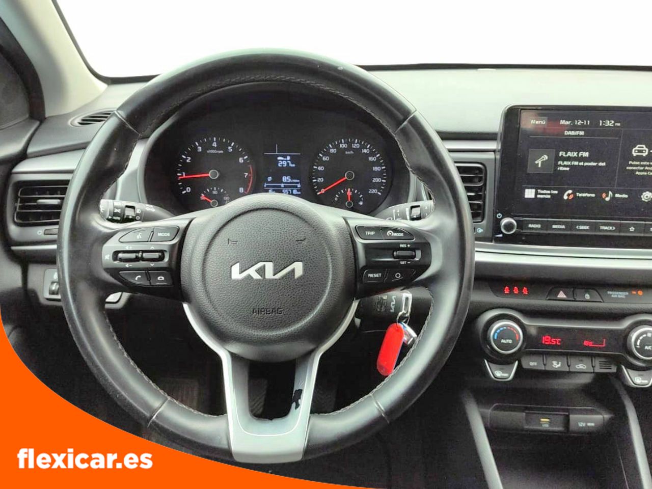 Foto Kia Rio 15