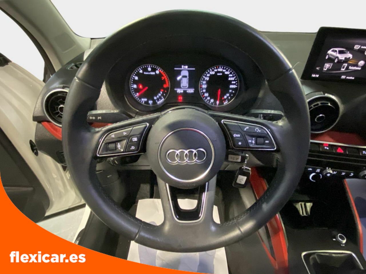 Foto Audi Q2 12