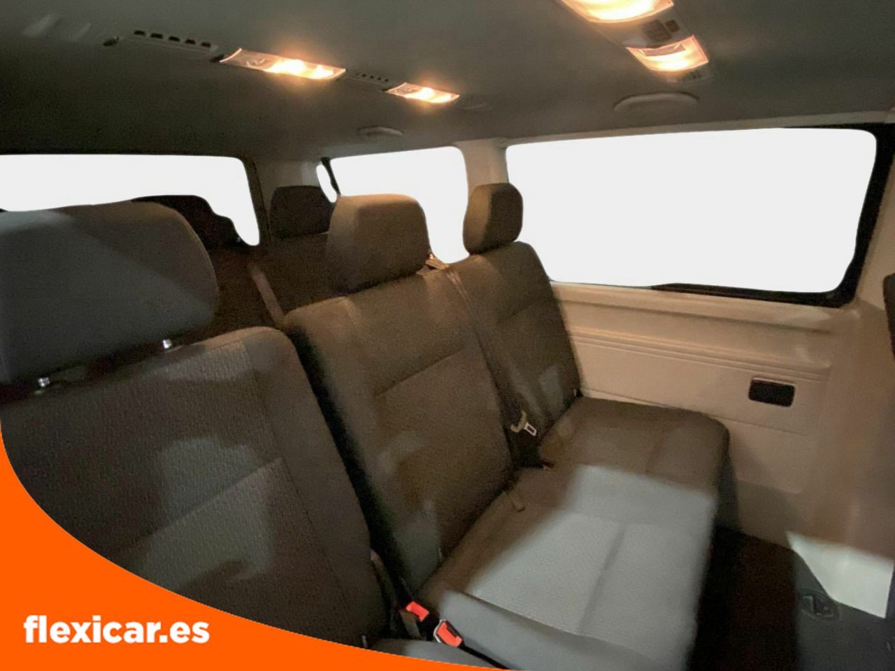 Foto Volkswagen Caravelle 16