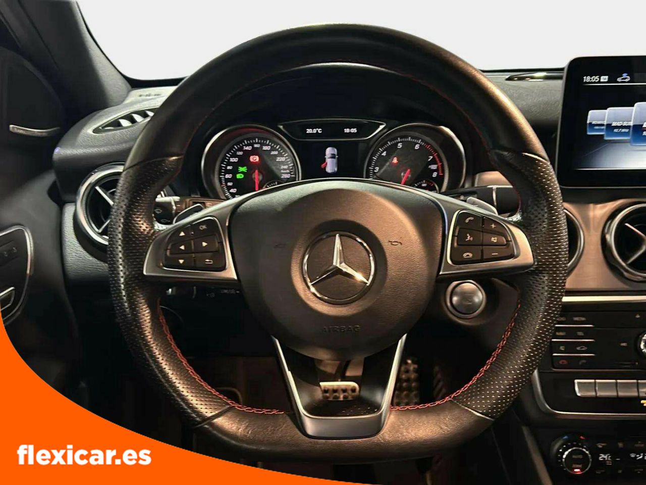 Foto Mercedes-Benz Clase GLA 16