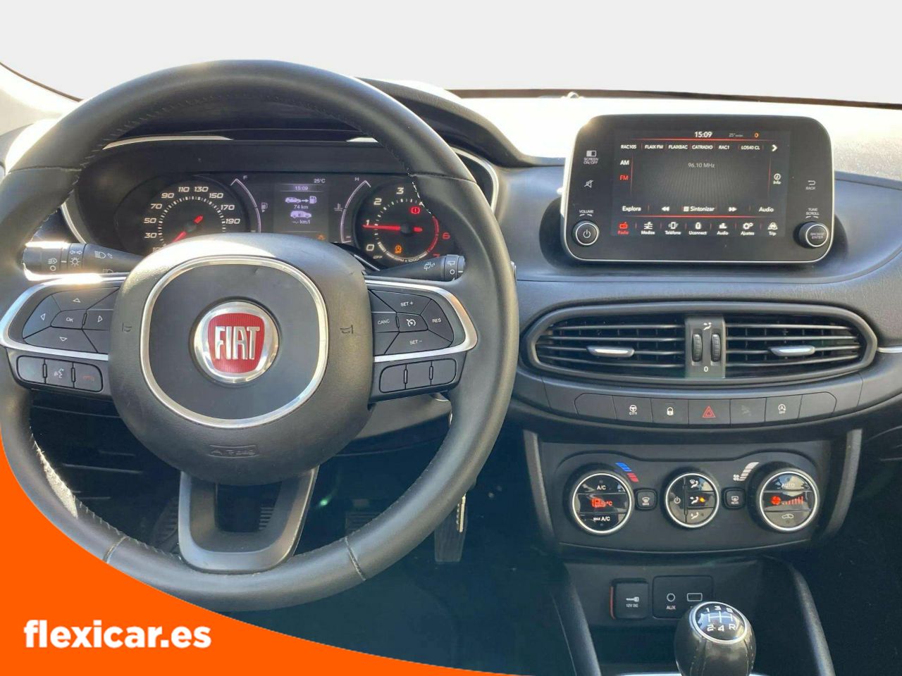 Foto Fiat Tipo 12