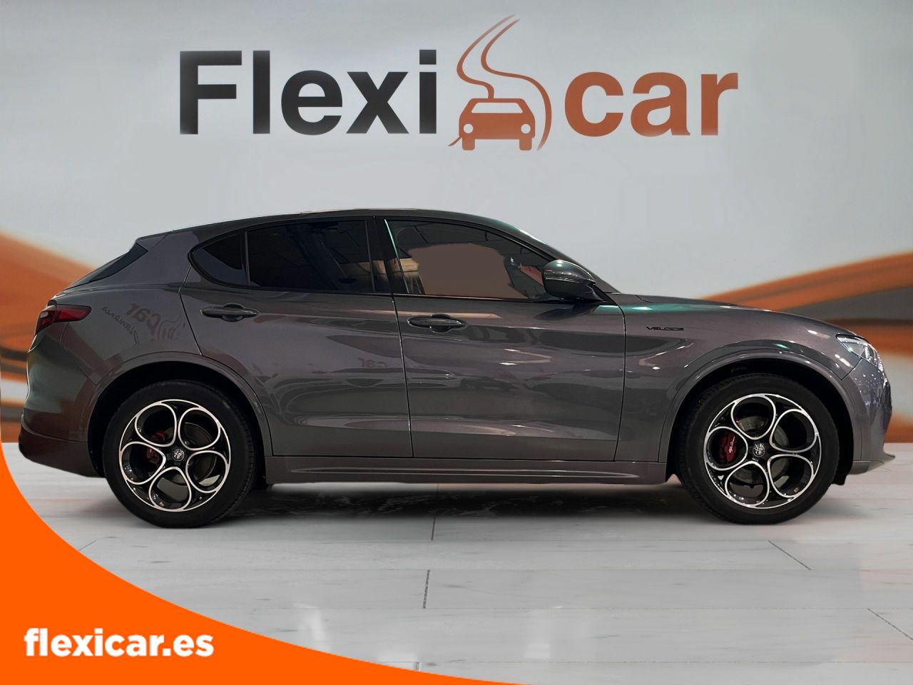 Foto Alfa Romeo Stelvio 5