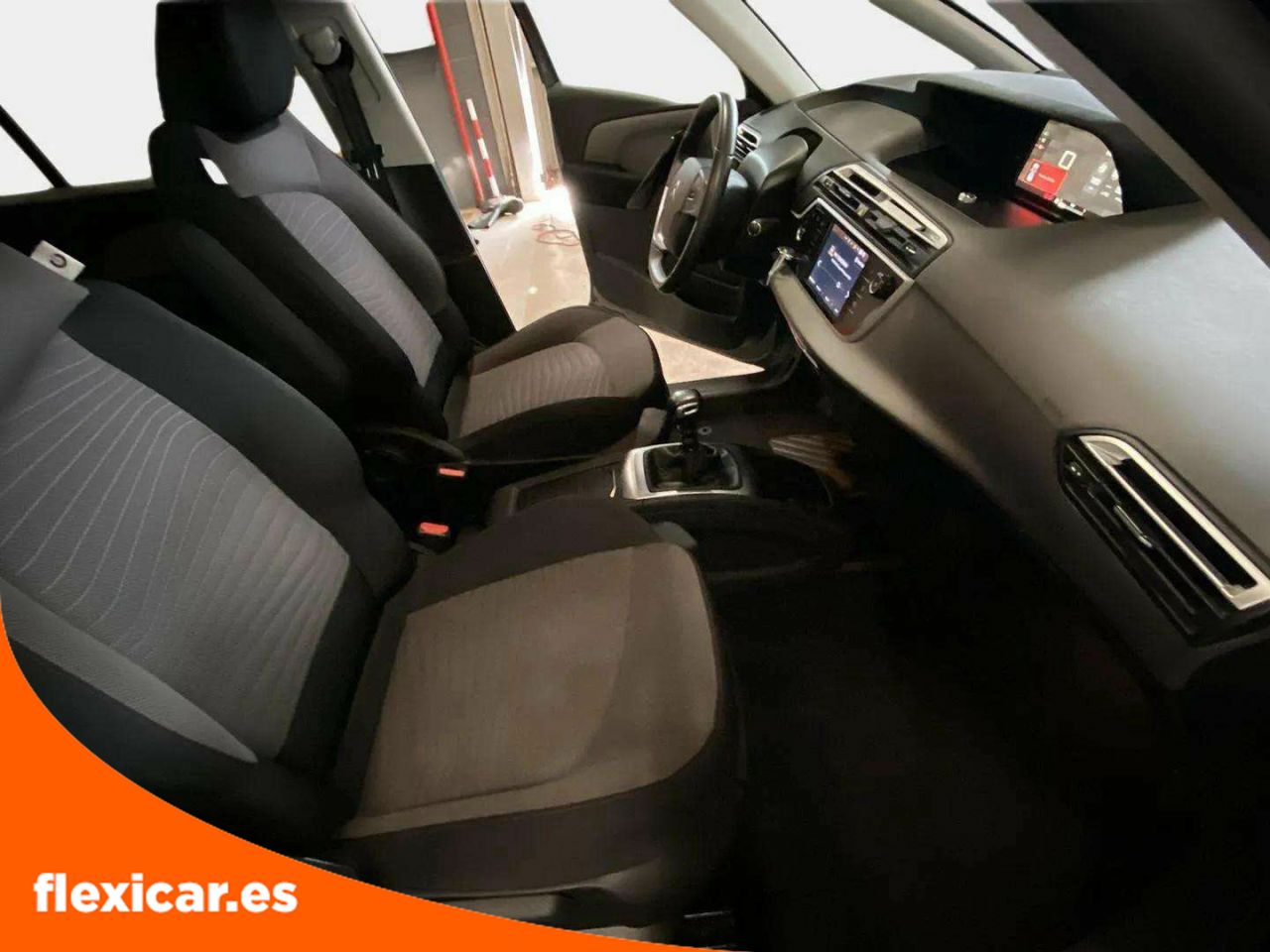 Foto Citroën Grand C4 SpaceTourer 15