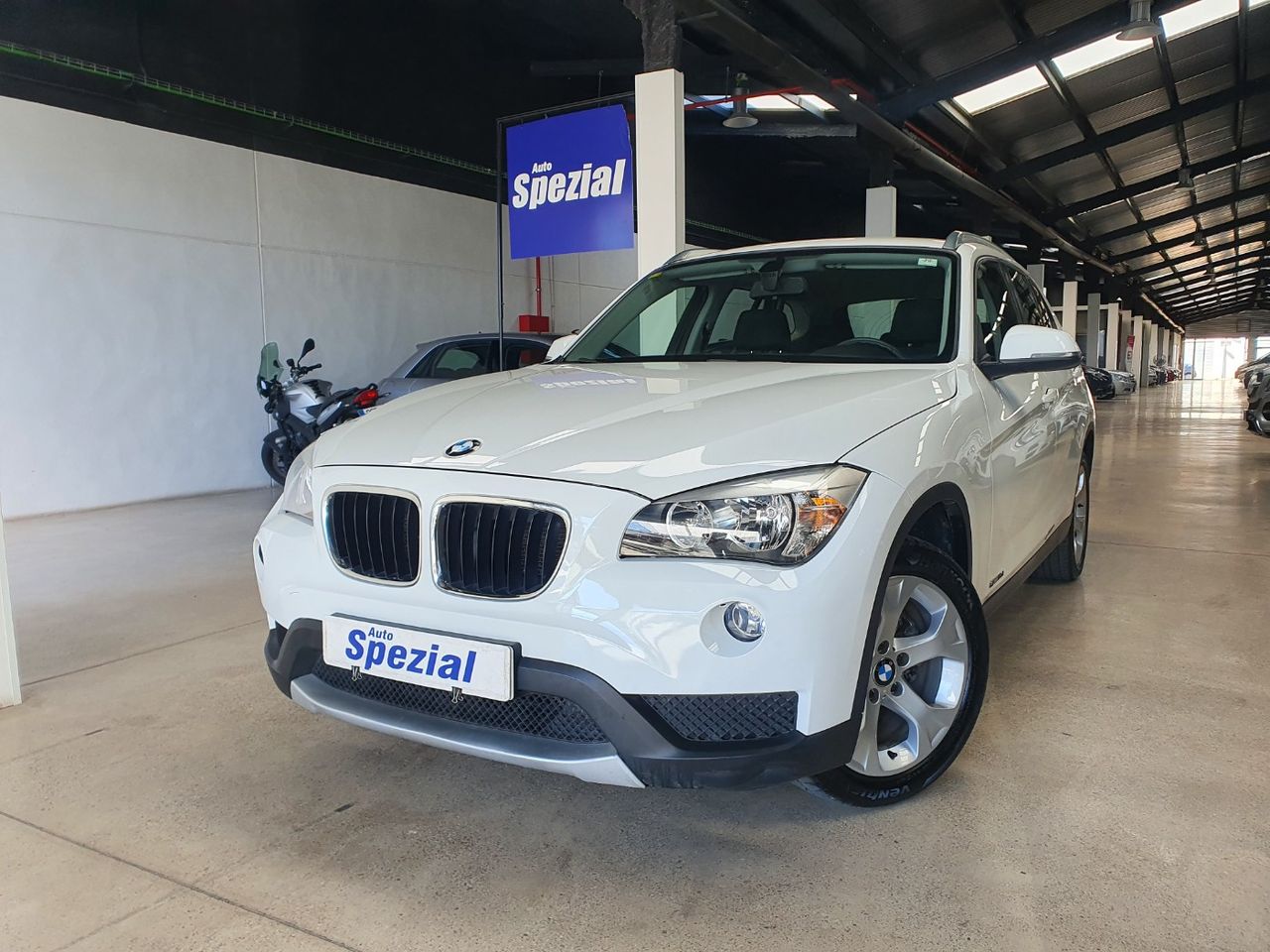 Foto BMW X1 1