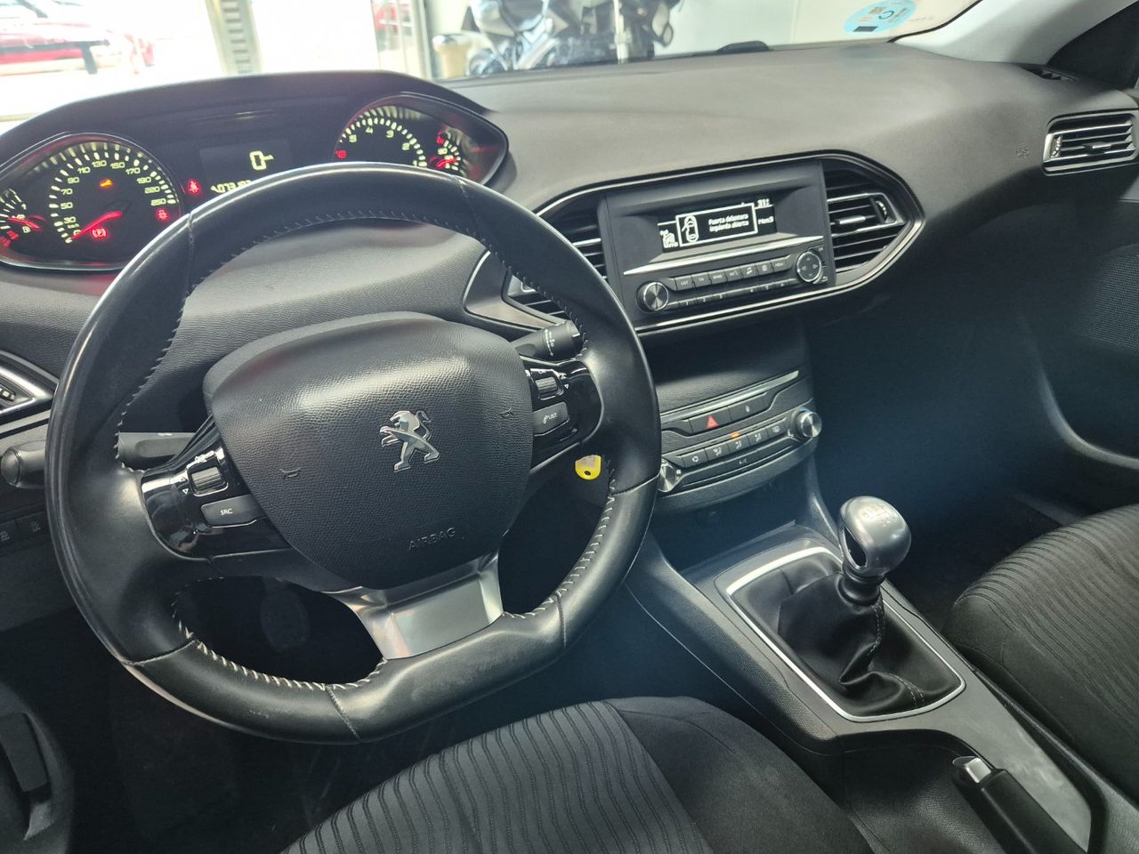 Foto Peugeot 308 11