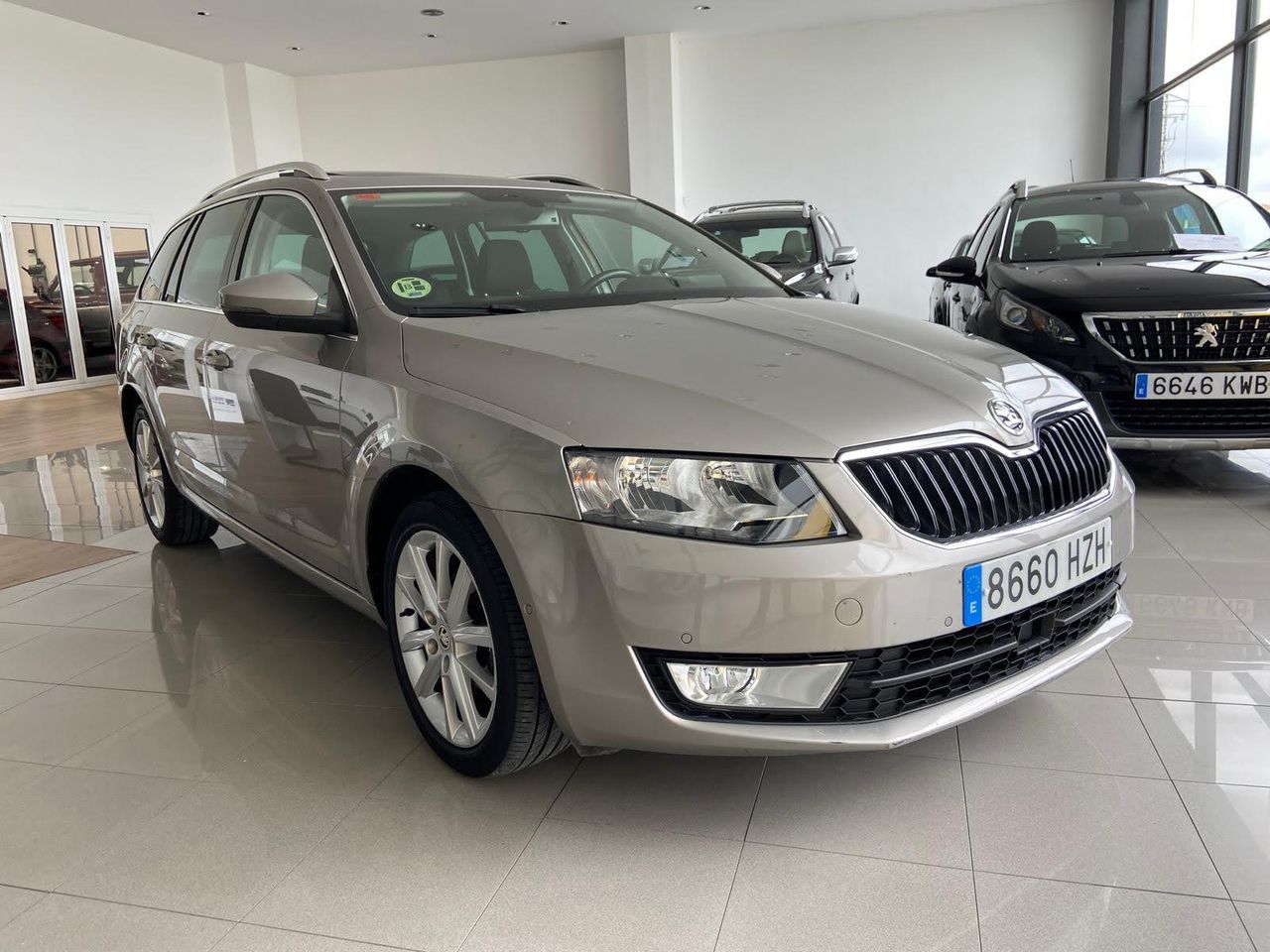 Foto Skoda Octavia Combi 3