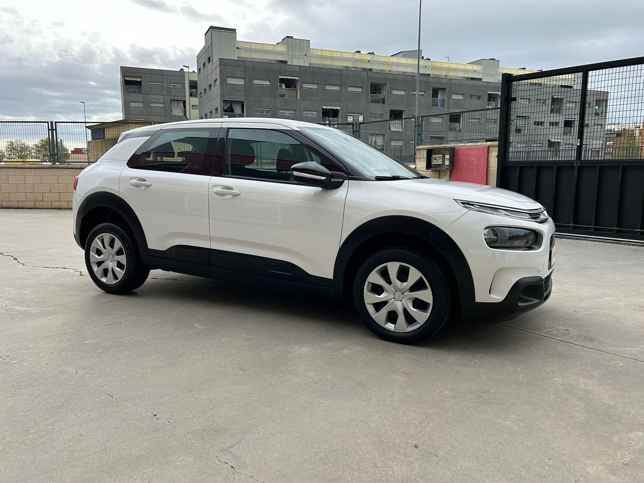 Foto Citroën C4 Cactus 12