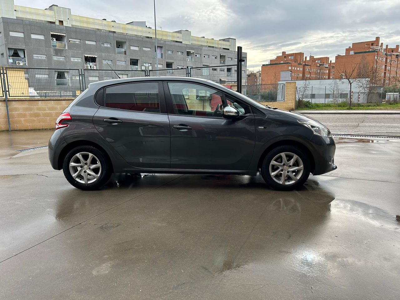 Foto Peugeot 208 3