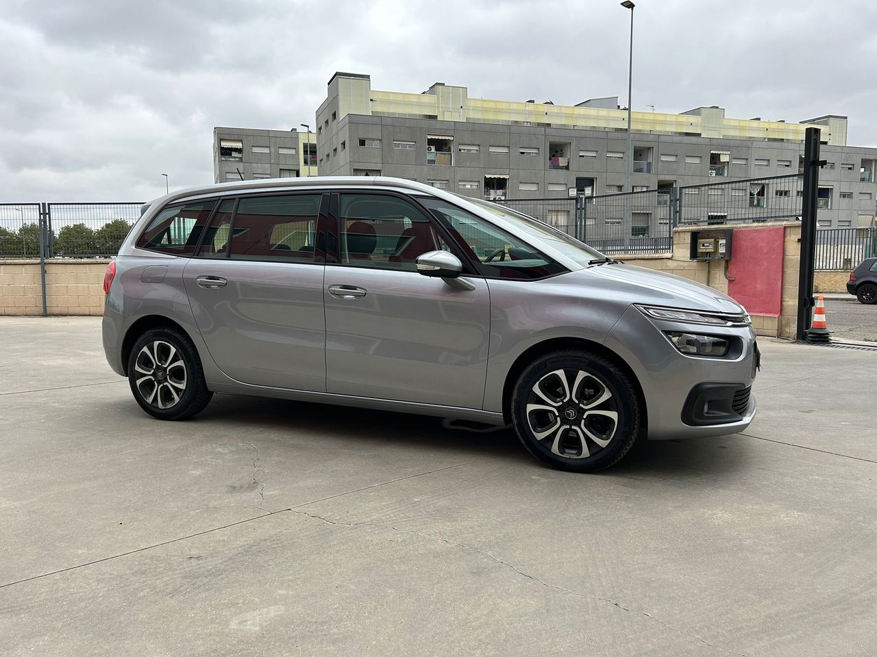 Foto Citroën Grand C4 SpaceTourer 5