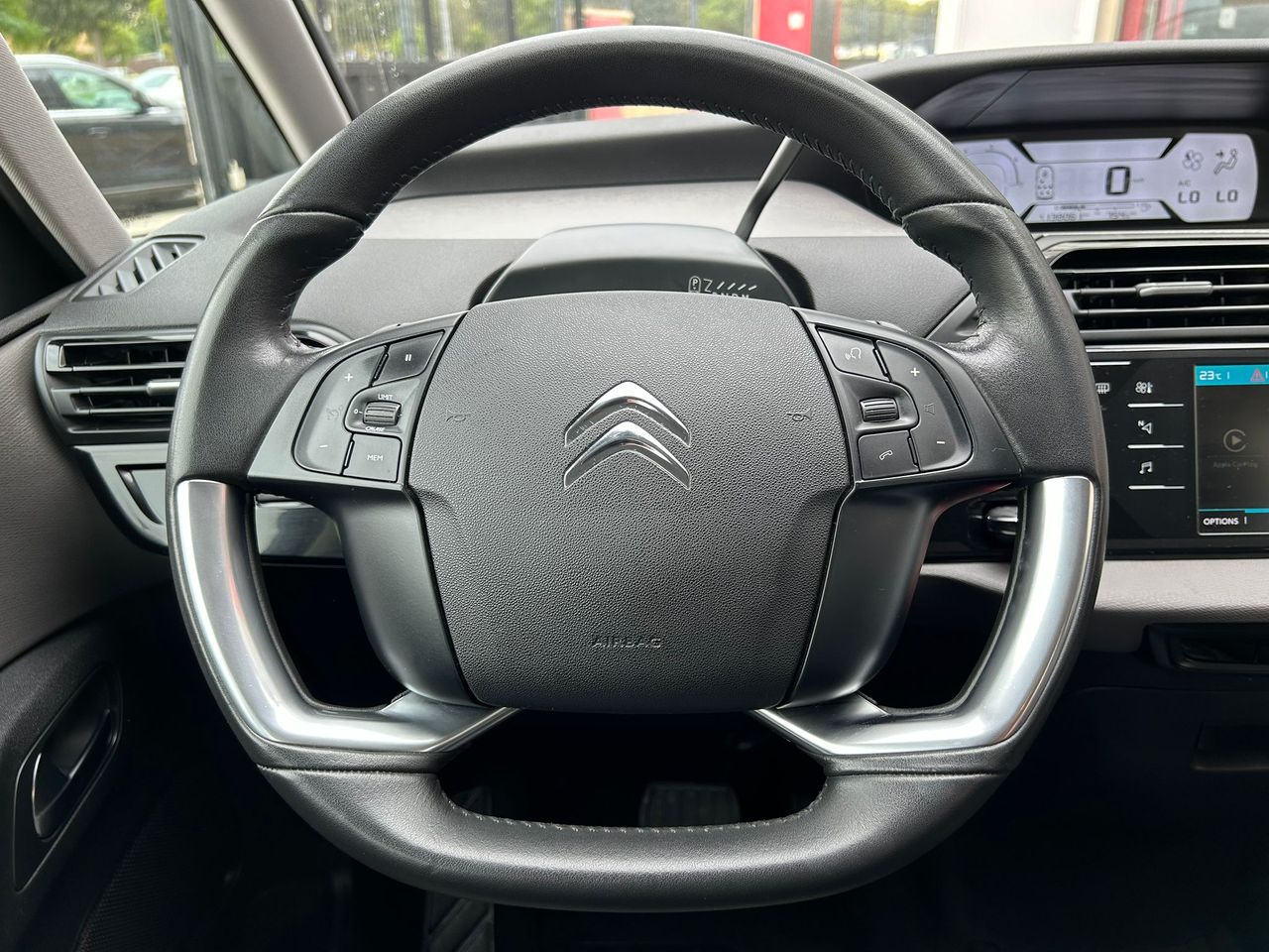 Foto Citroën Grand C4 SpaceTourer 12