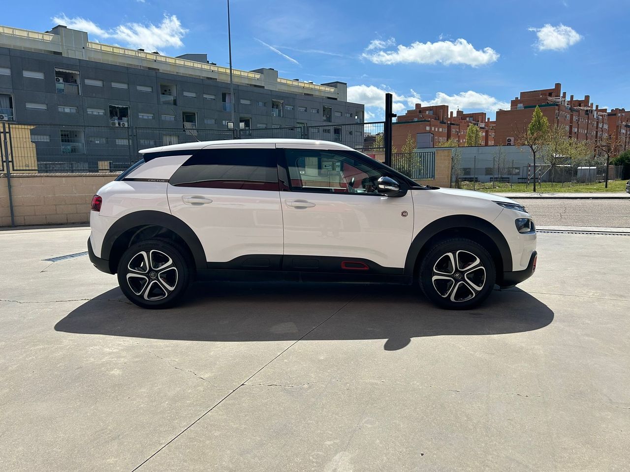 Foto Citroën C4 Cactus 3