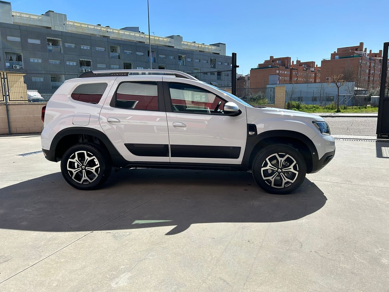 Foto Dacia Duster 12