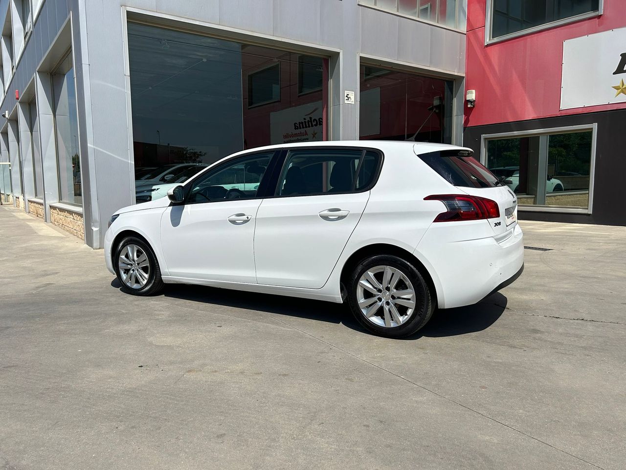 Foto Peugeot 308 4