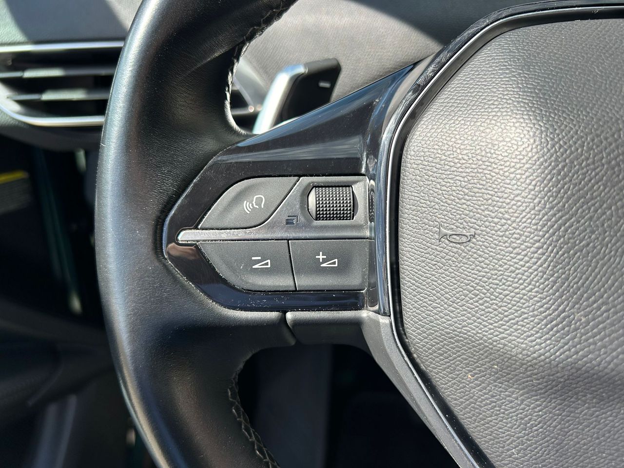 Foto Peugeot 5008 18