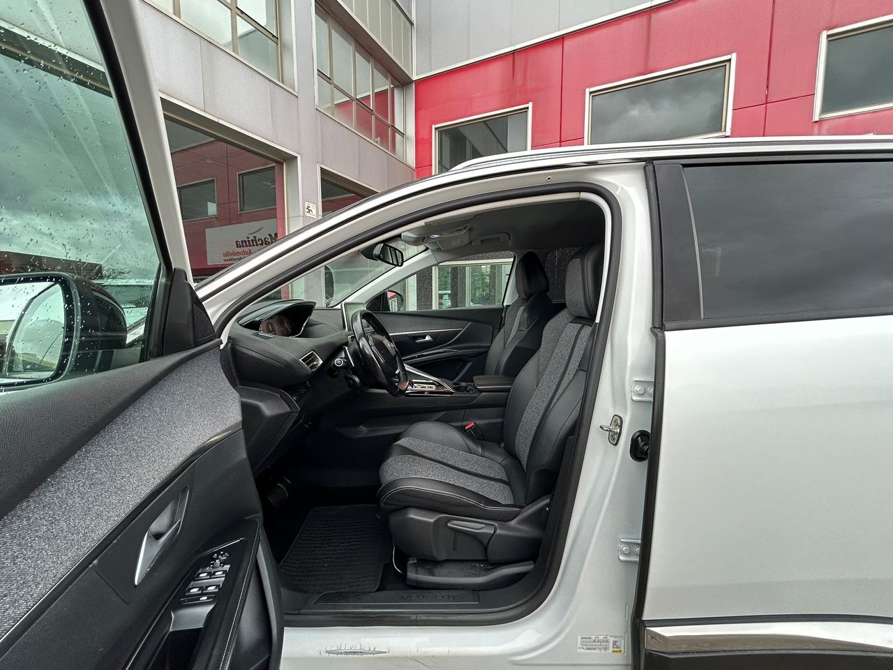 Foto Peugeot 5008 8