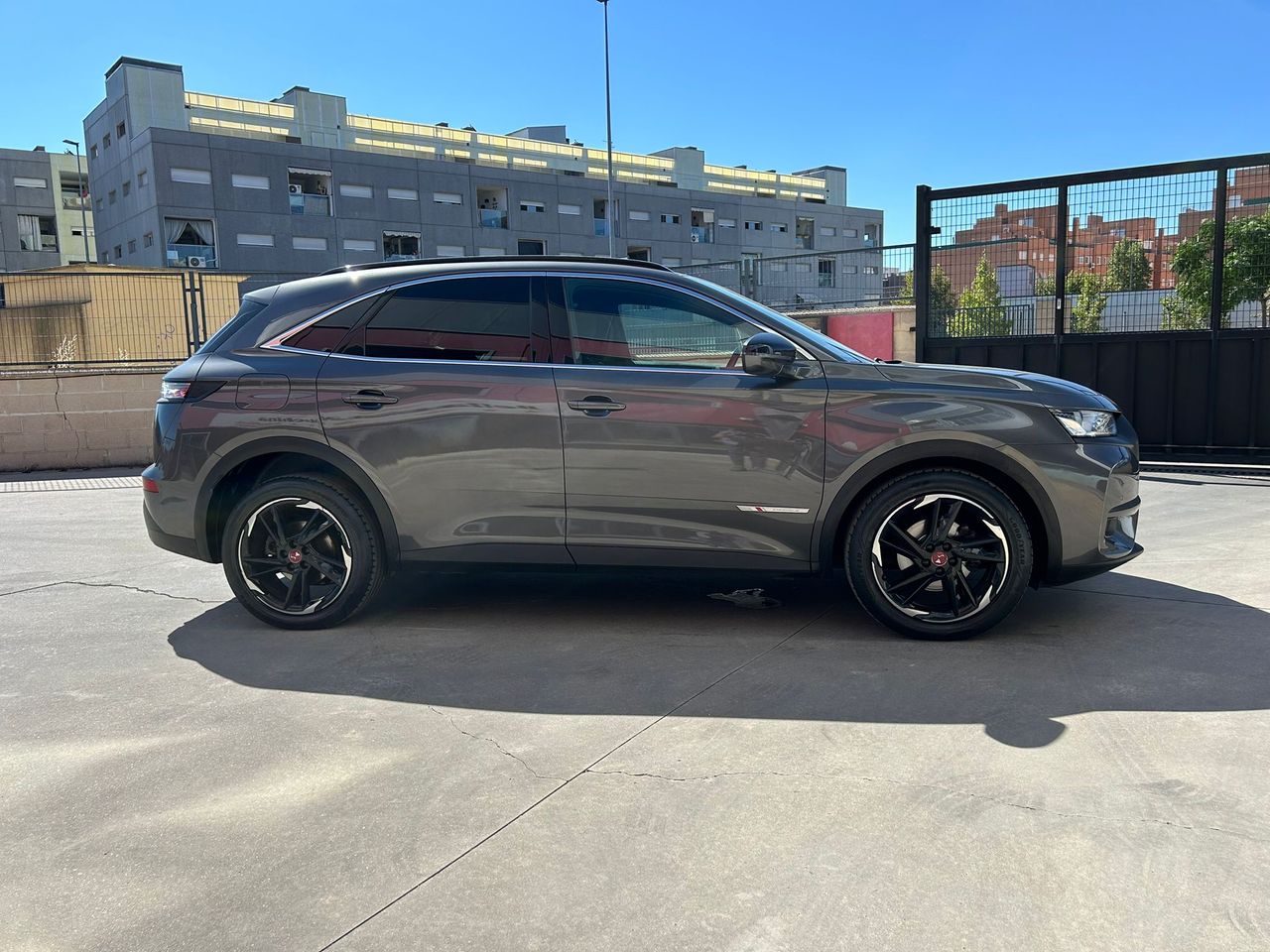 Foto DS Automobiles DS 7 Crossback 4