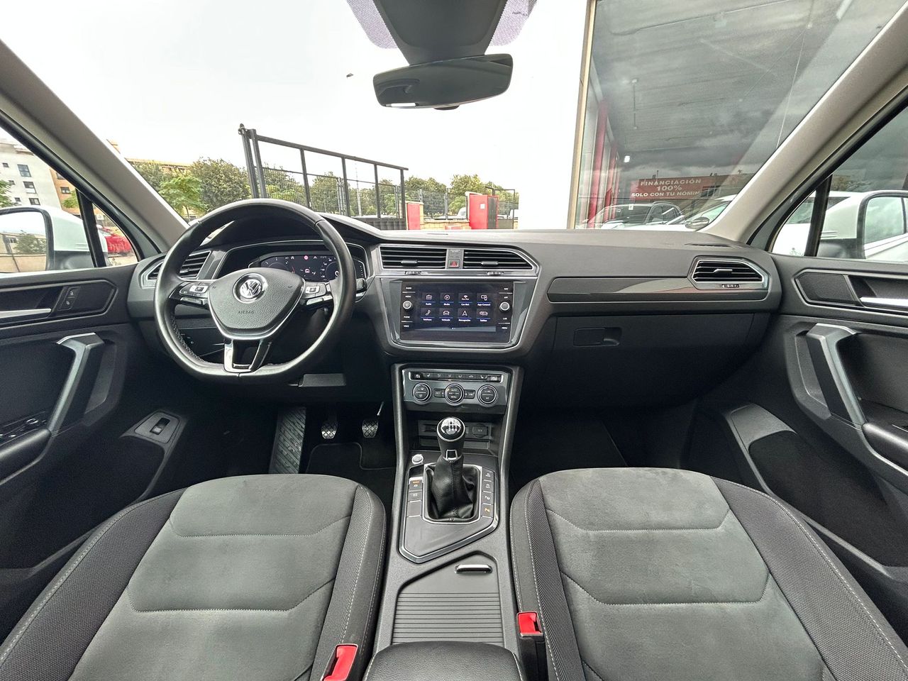 Foto Volkswagen Tiguan 12