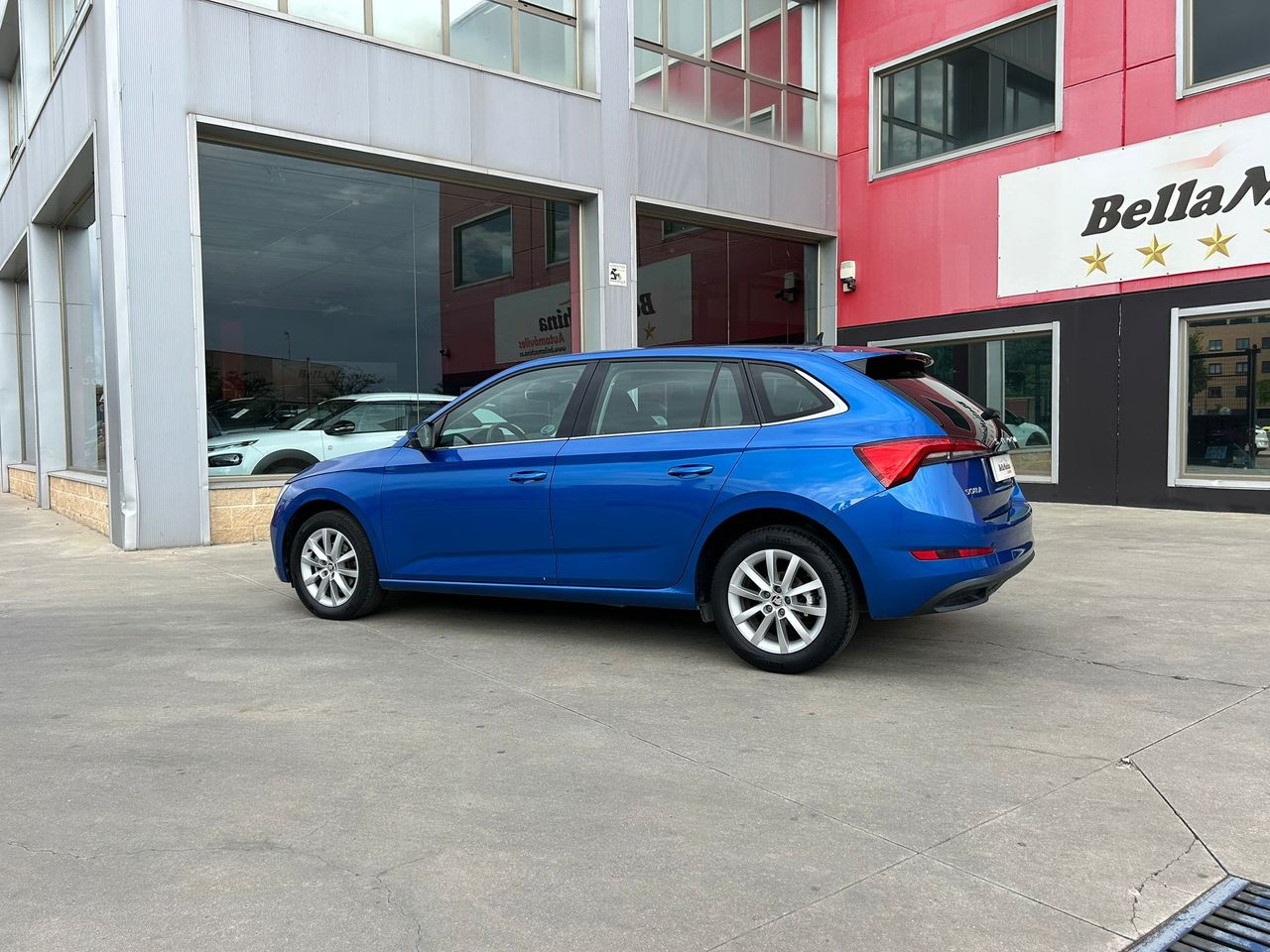 Foto Skoda Scala 6