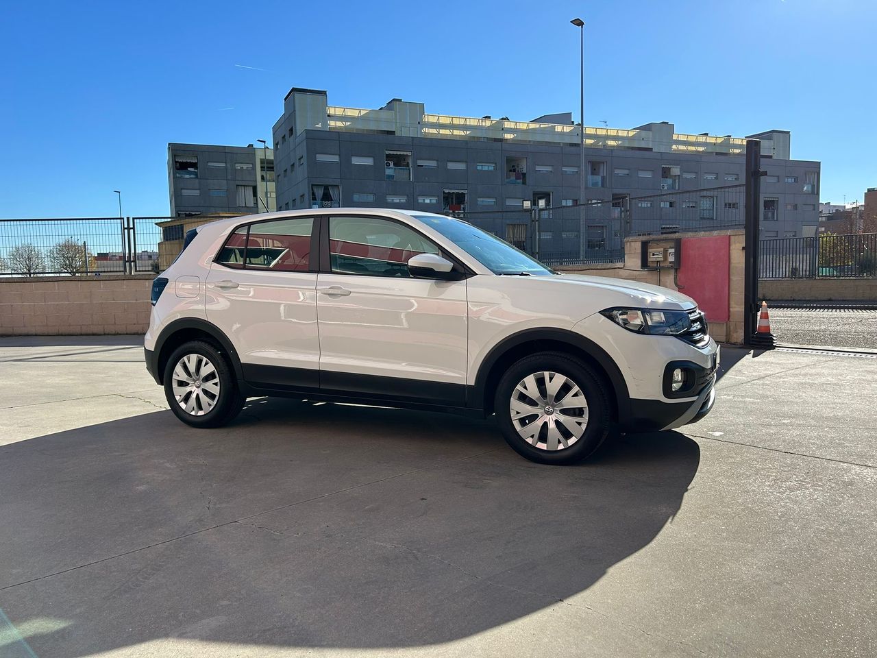 Foto Volkswagen T-Cross 6