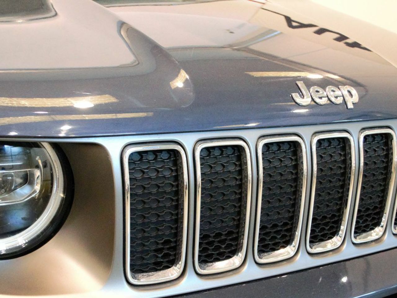 Foto Jeep Renegade 3