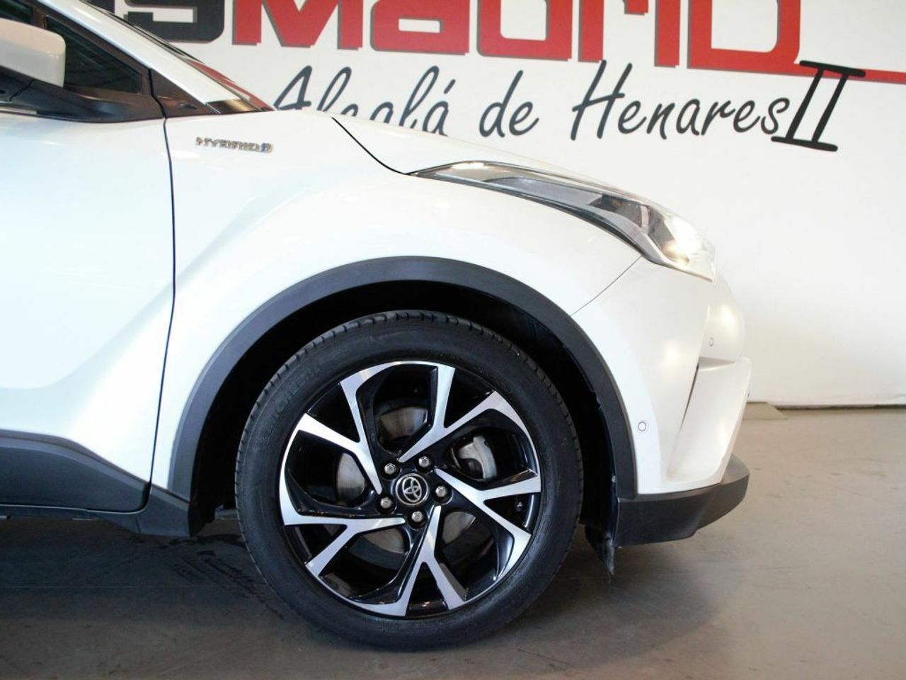 Foto Toyota C-HR 37