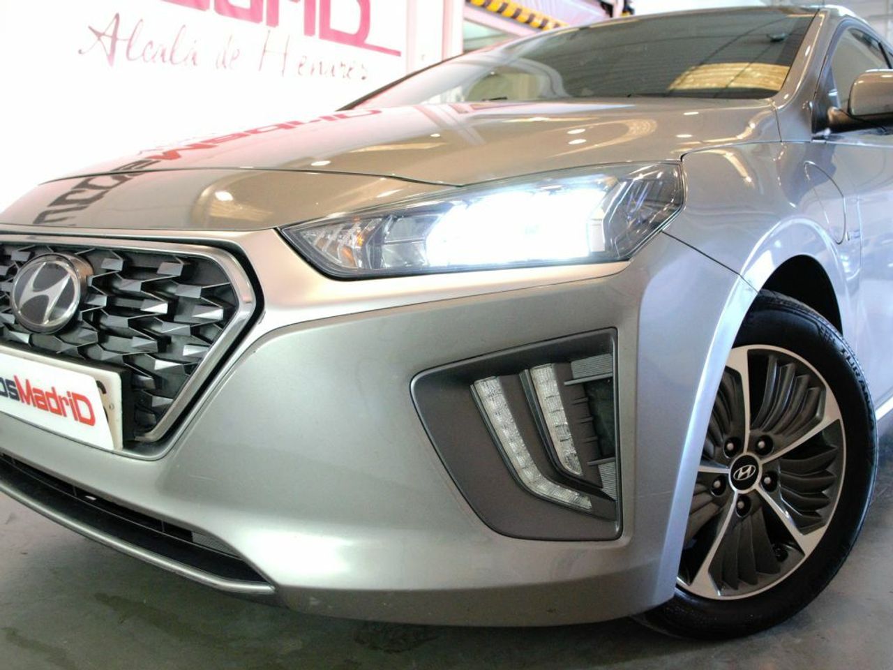 Foto Hyundai IONIQ 10