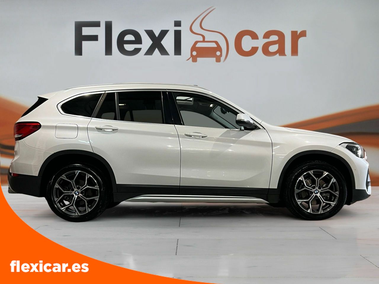 Foto BMW X1 9