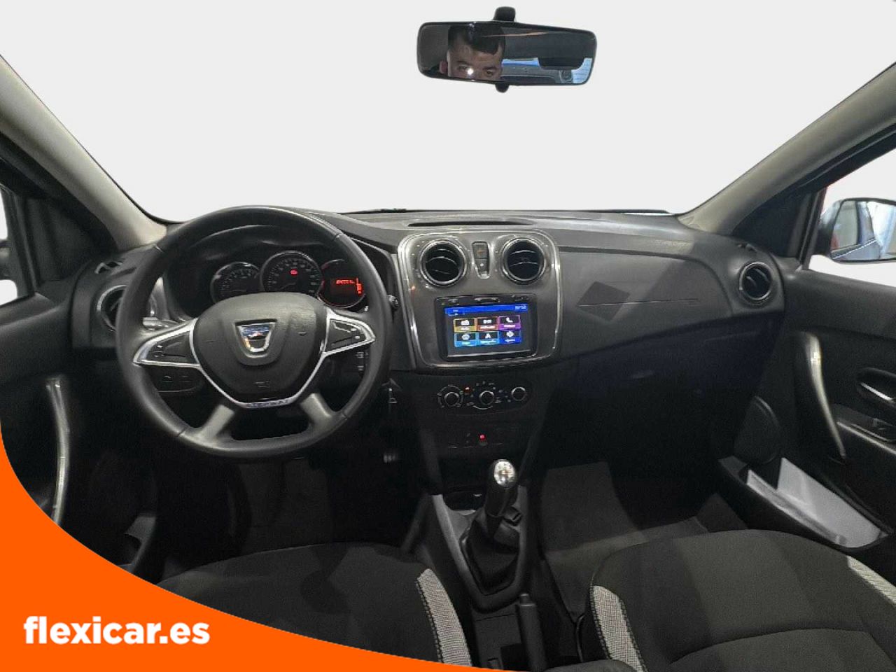 Foto Dacia Sandero 10