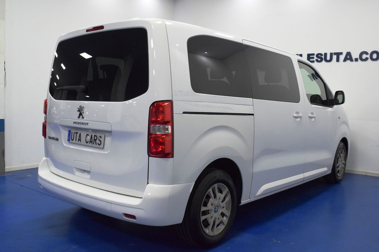 Foto Peugeot Traveller 6