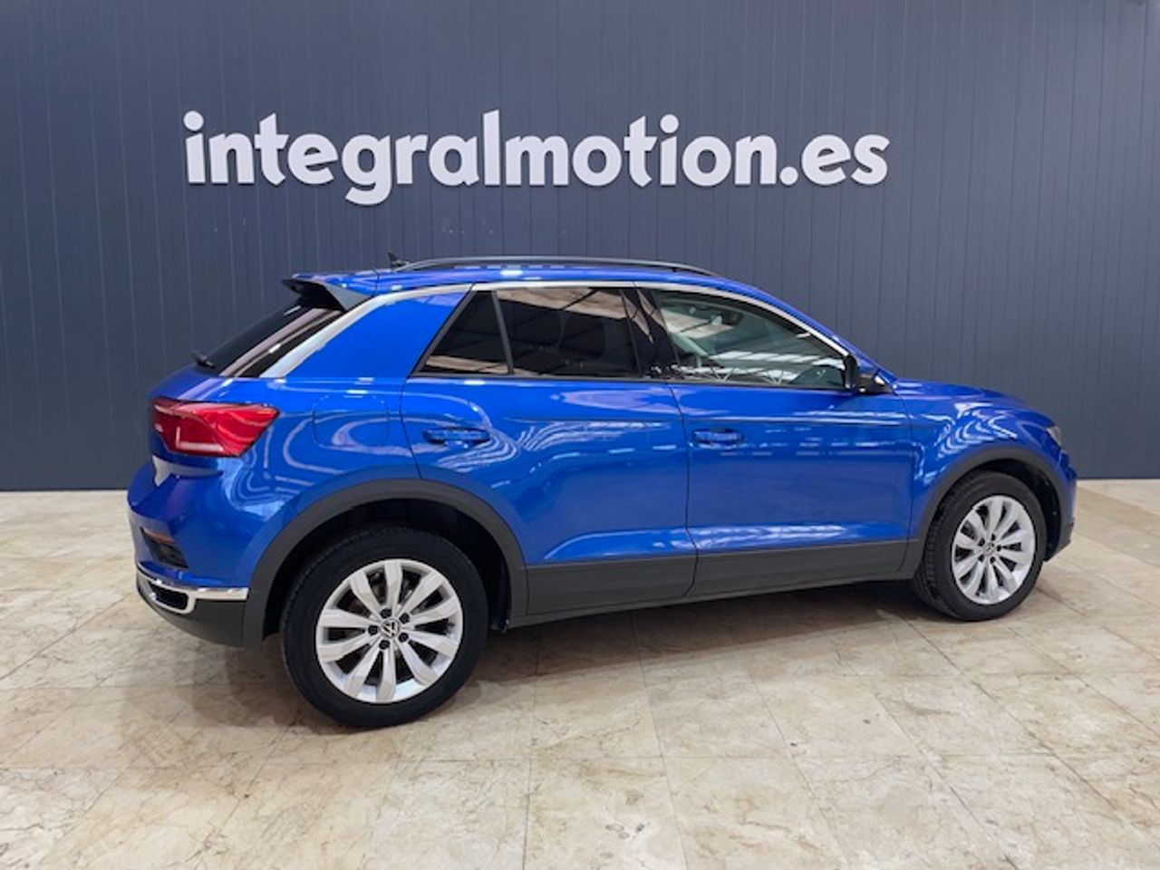 Foto Volkswagen T-Roc 6