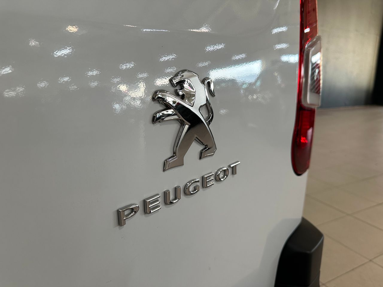 Foto Peugeot Rifter 25