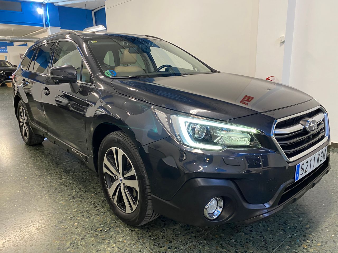 Foto Subaru Outback 13