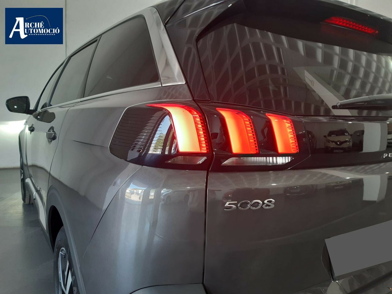 Foto Peugeot 5008 4