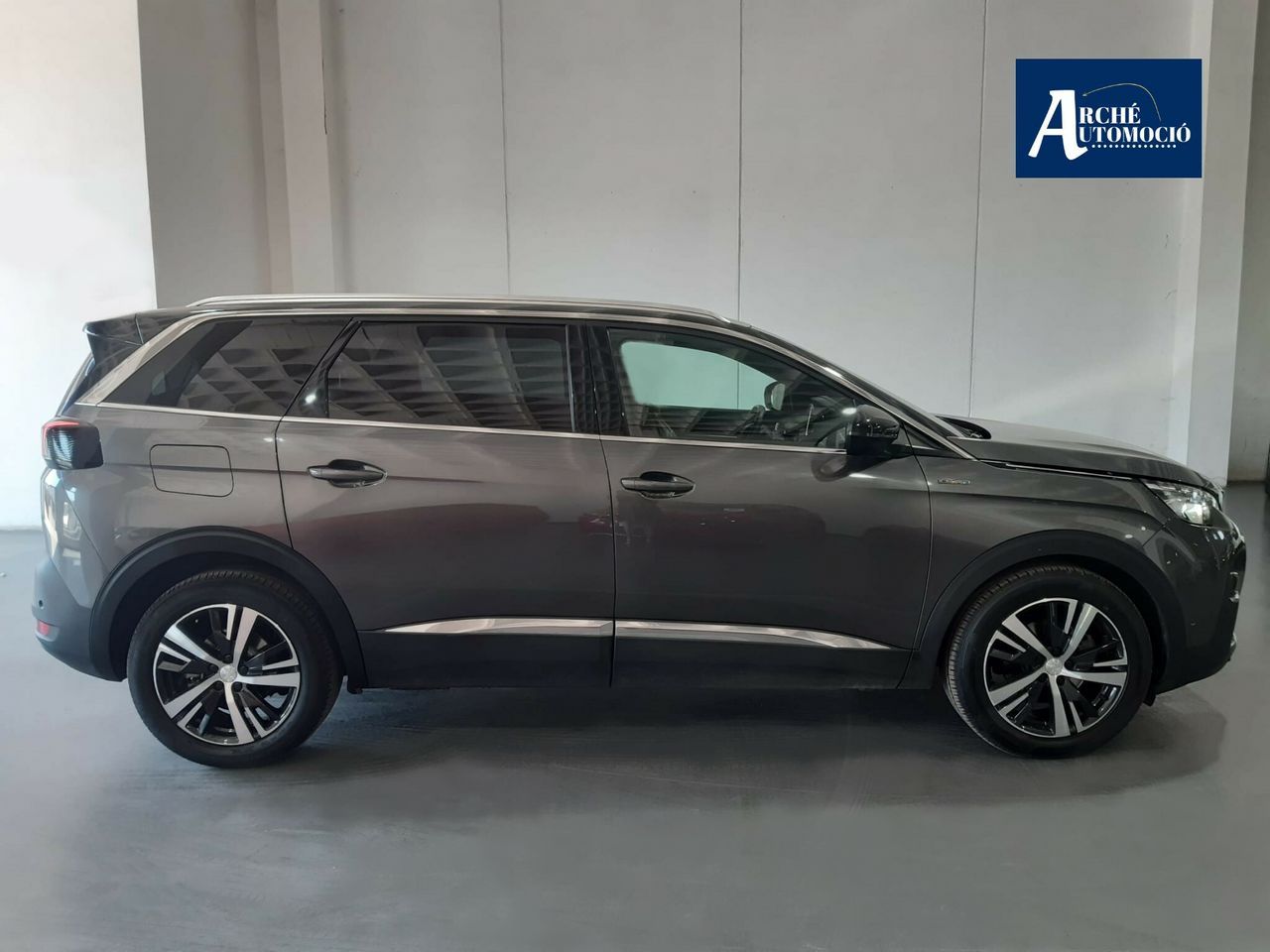 Foto Peugeot 5008 8