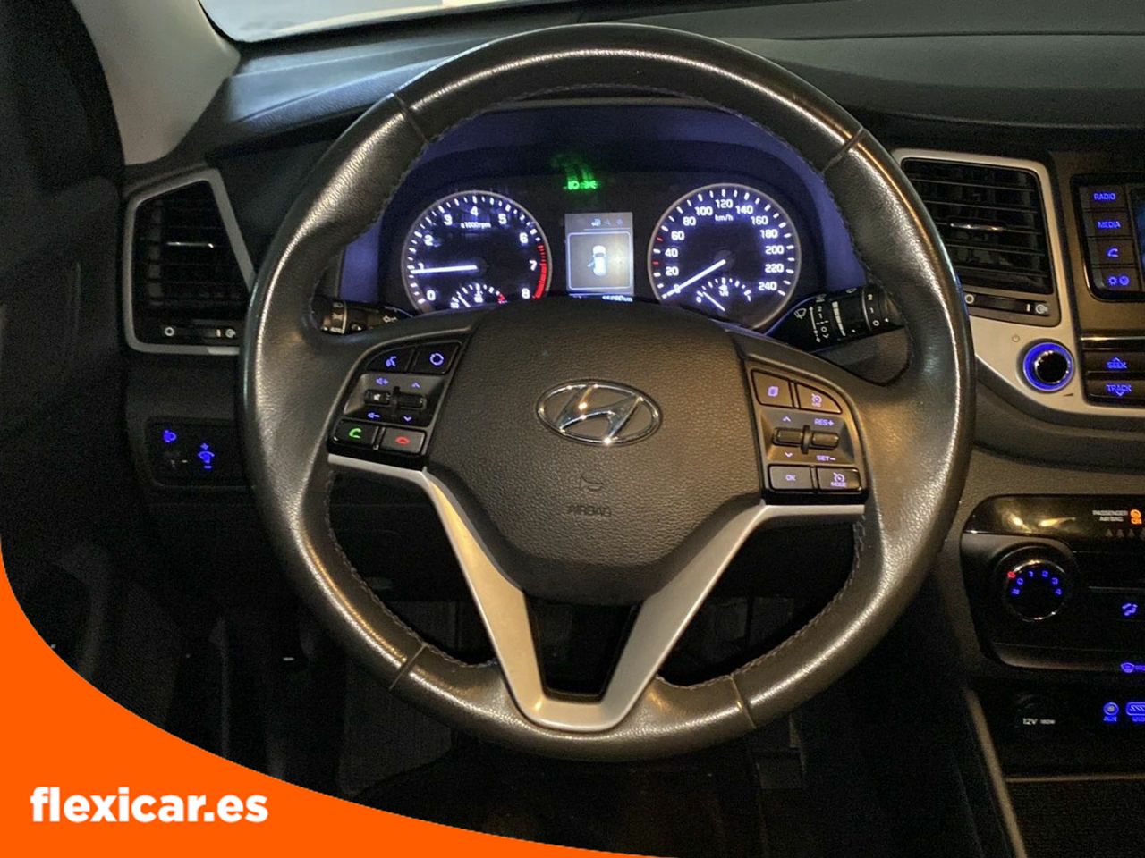 Foto Hyundai Tucson 16