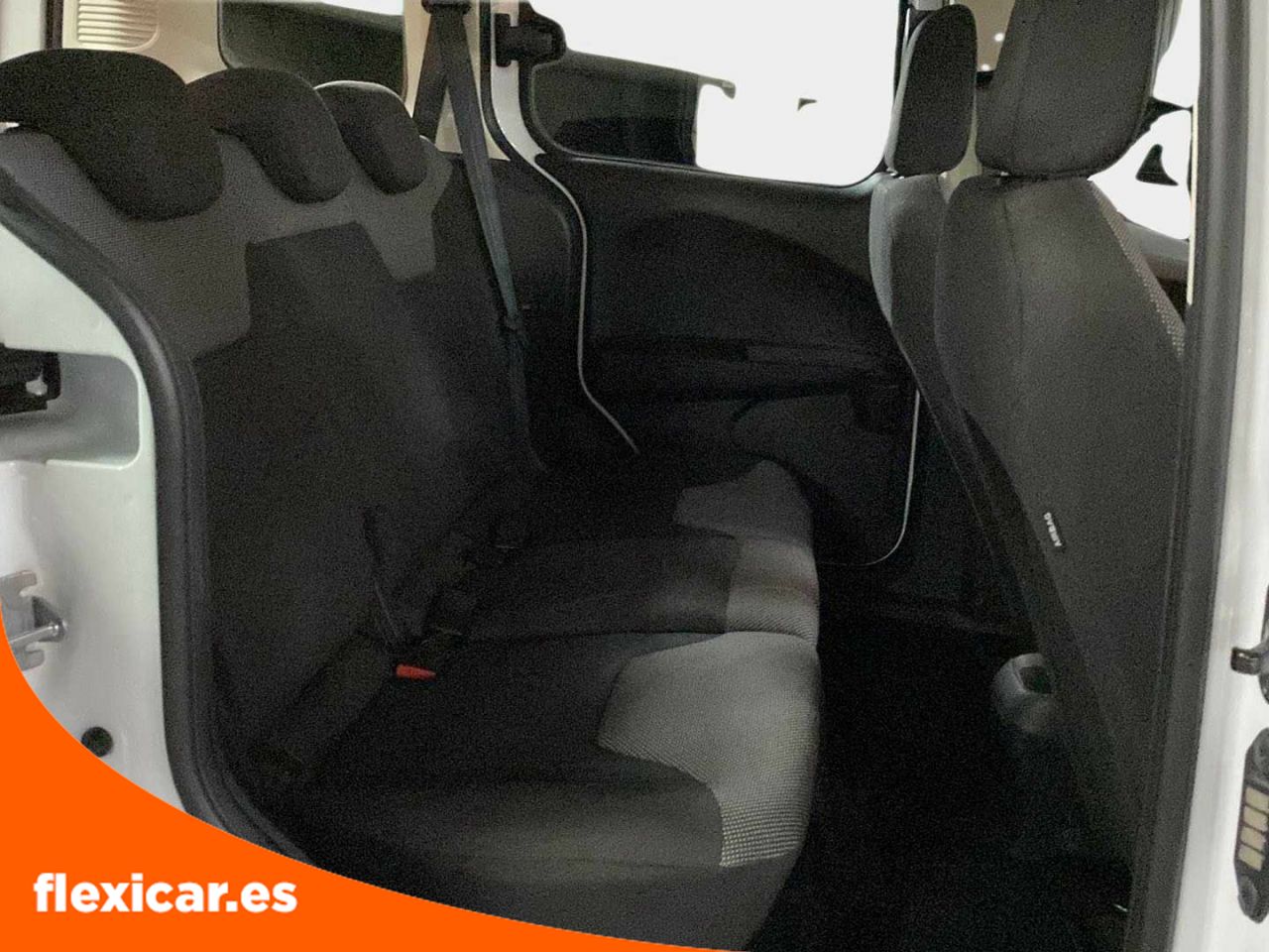 Foto Ford Tourneo Courier 22