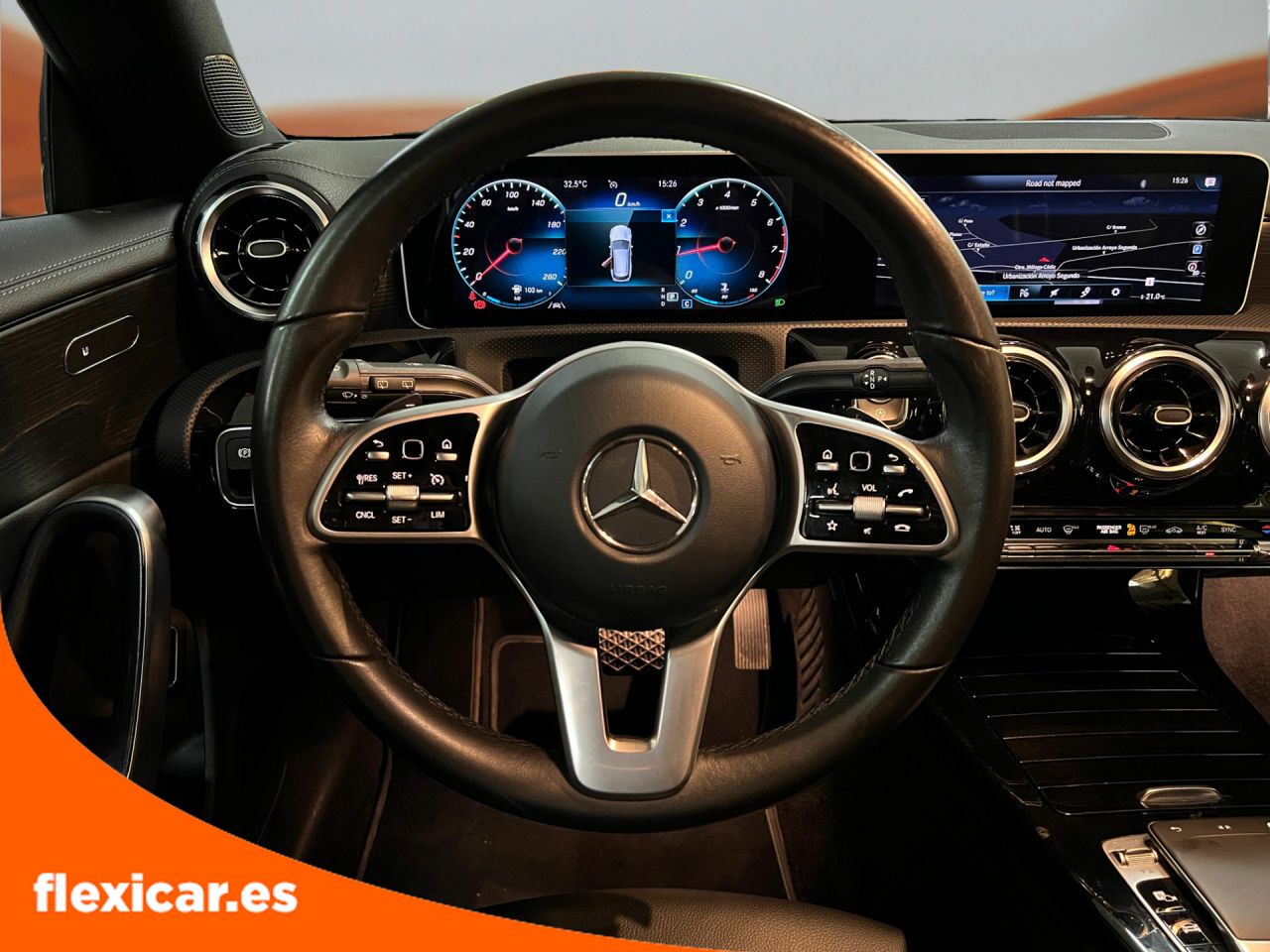 Foto Mercedes-Benz Clase CLA 23