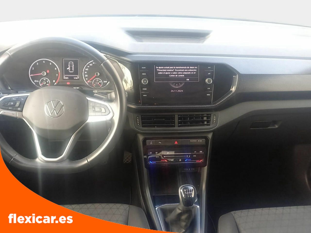 Foto Volkswagen T-Cross 13