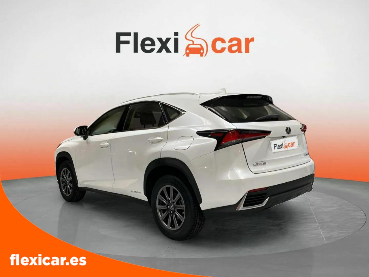 Foto Lexus NX 7