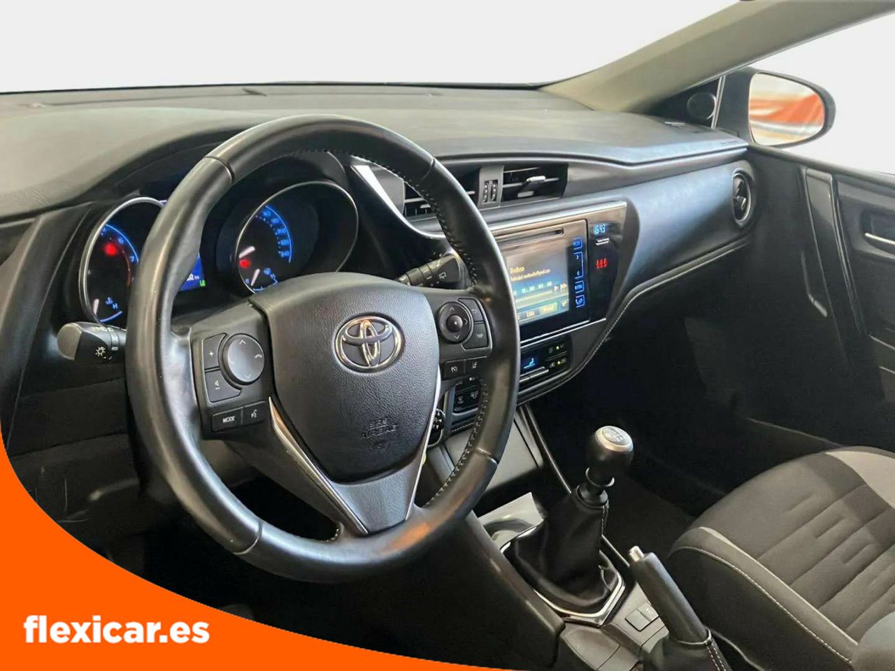 Foto Toyota Auris 16