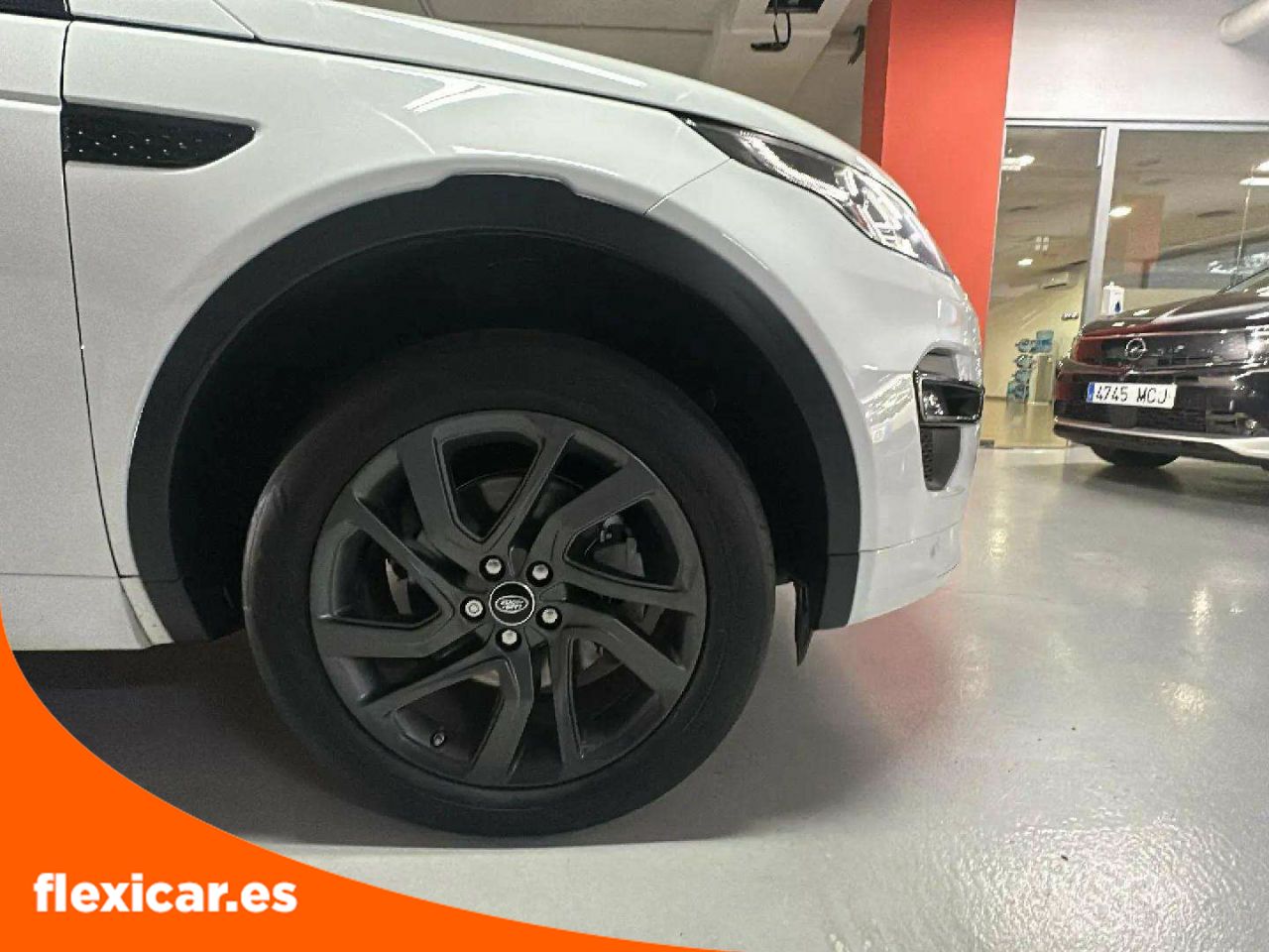 Foto Land-Rover Discovery Sport 18