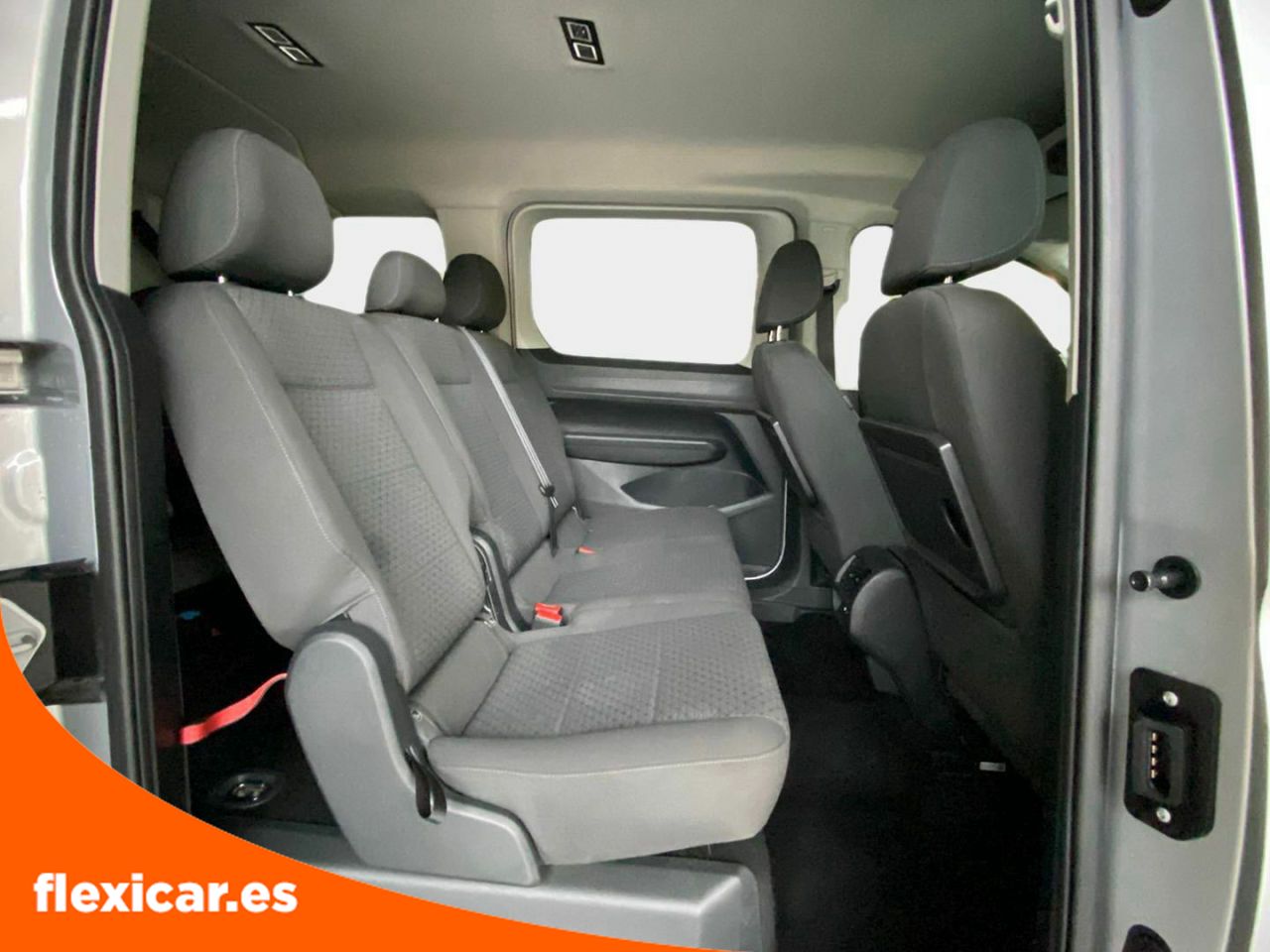 Foto Ford Tourneo Connect 18