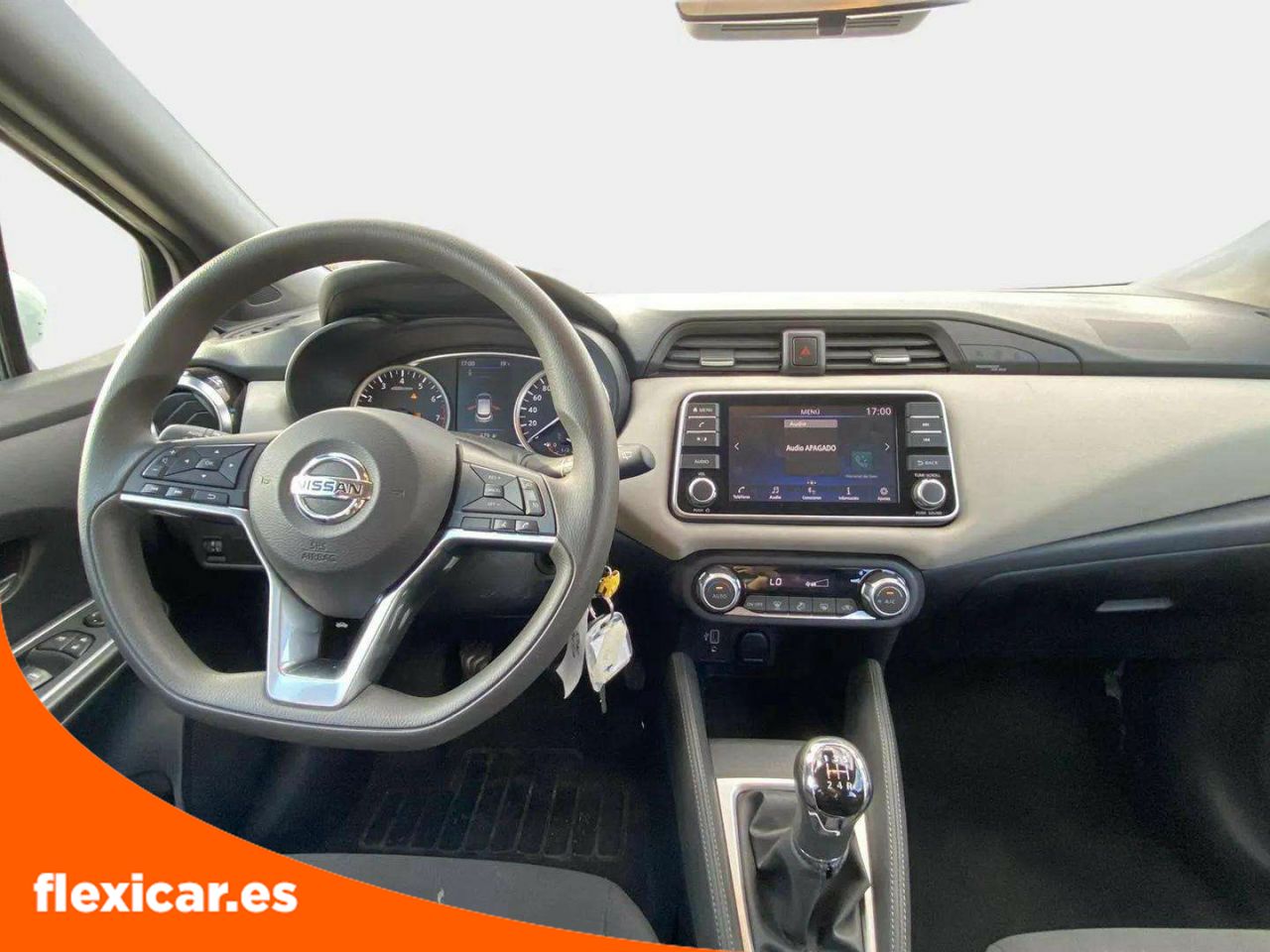 Foto Nissan Micra 10