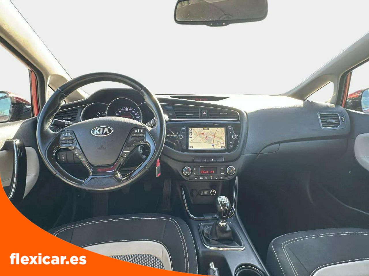 Foto Kia Ceed 12