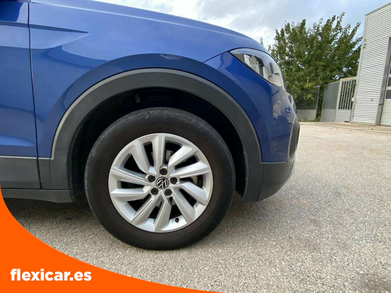 Foto Volkswagen T-Cross 24