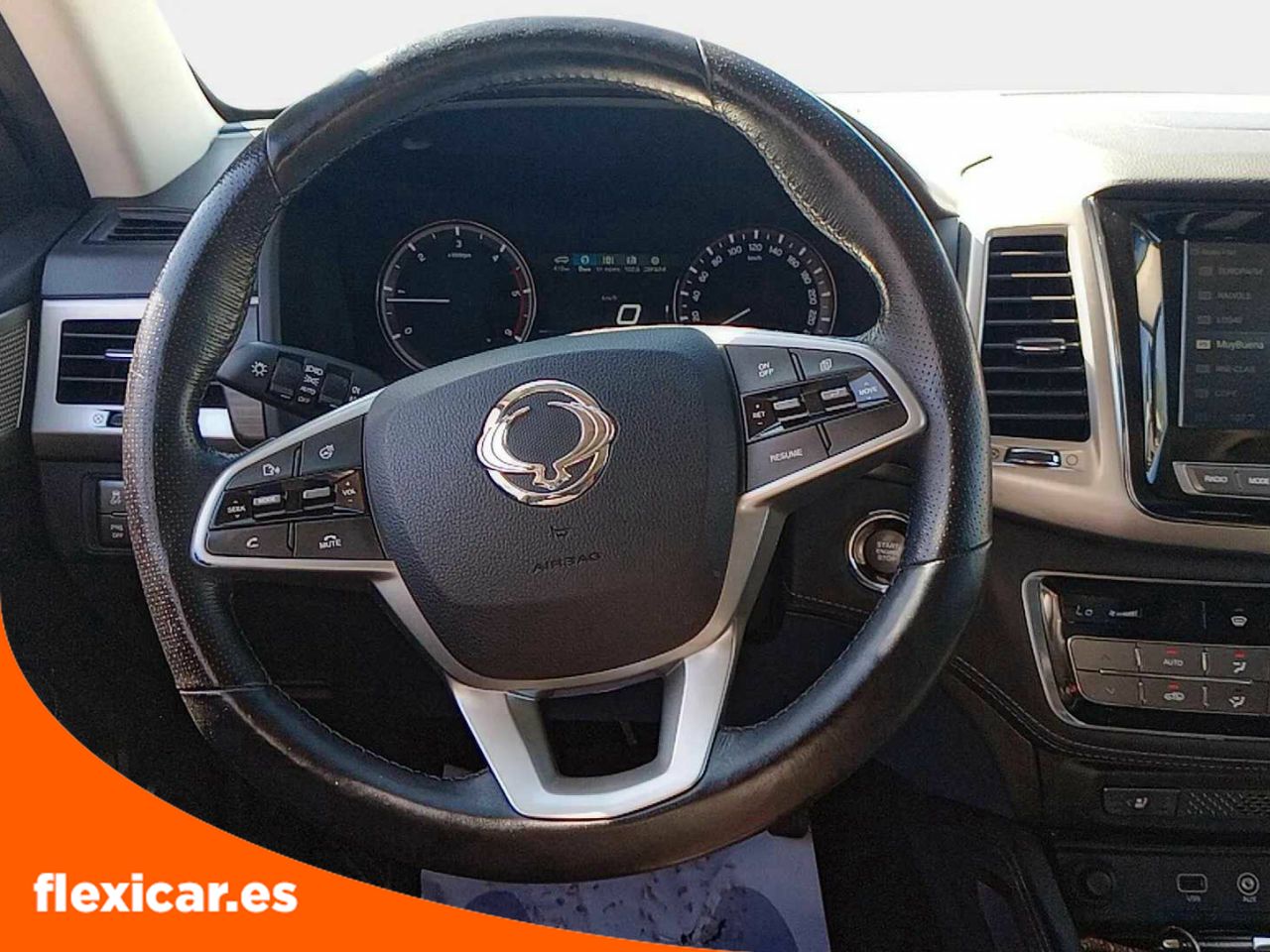 Foto SsangYong Rexton 12