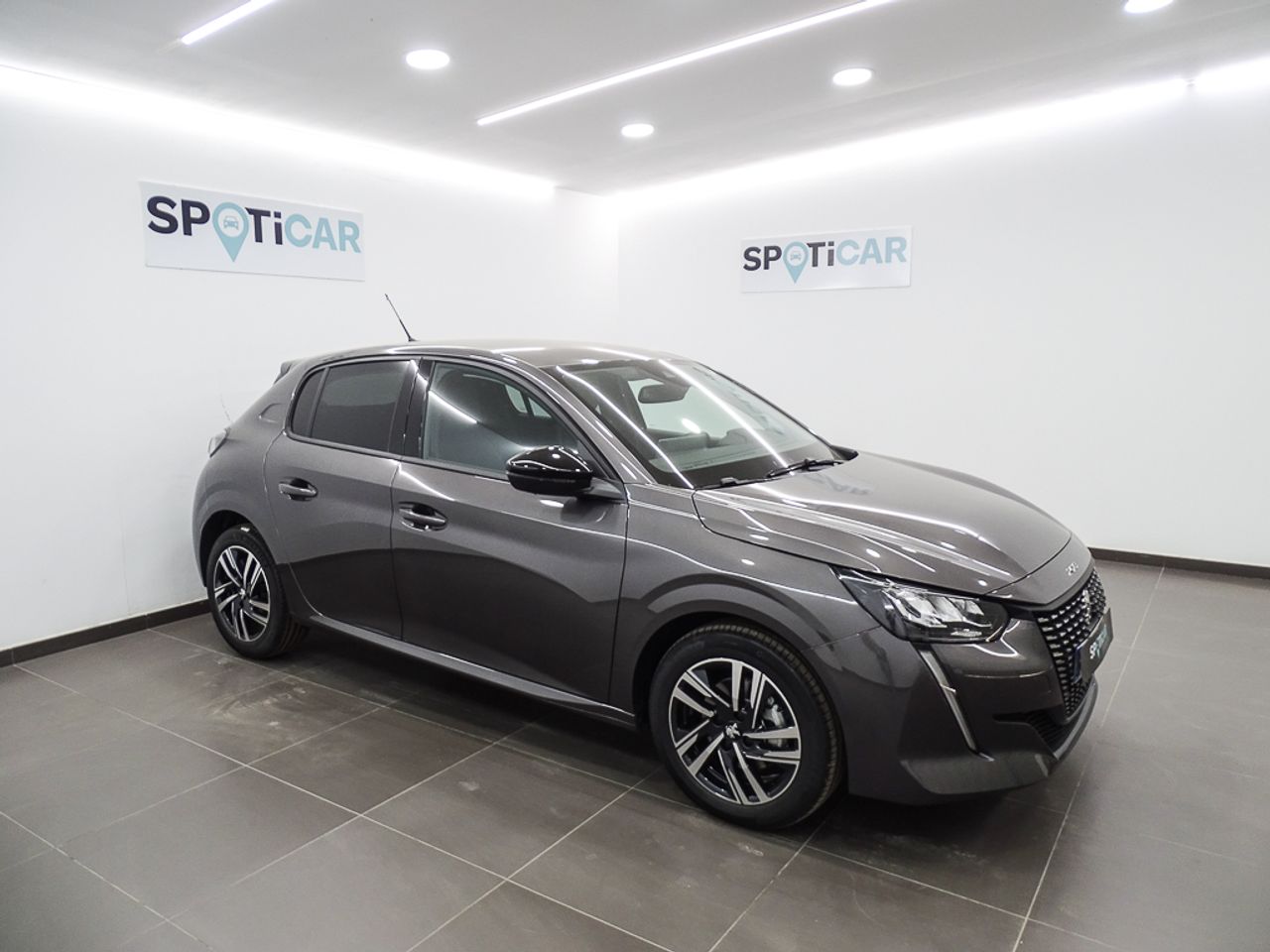 Foto Peugeot 208 16