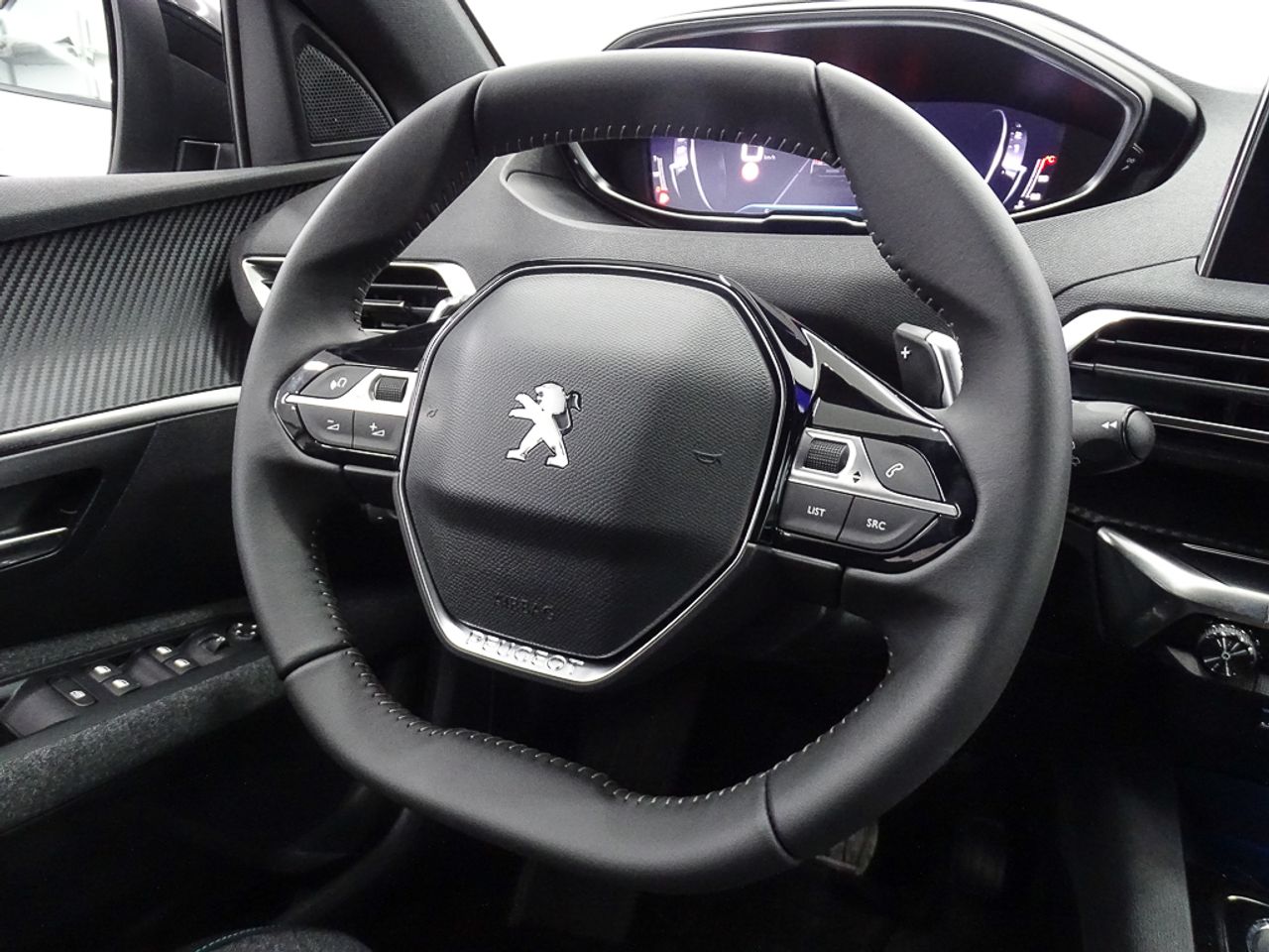 Foto Peugeot 5008 26