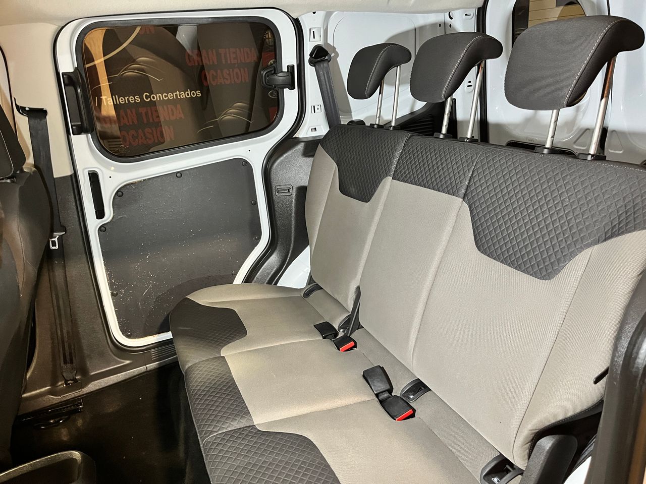 Foto Ford Transit  Courier 21